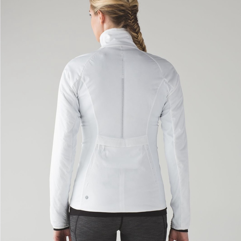 Lululemon White Run For Cold Jacket - Picture 4 of 16